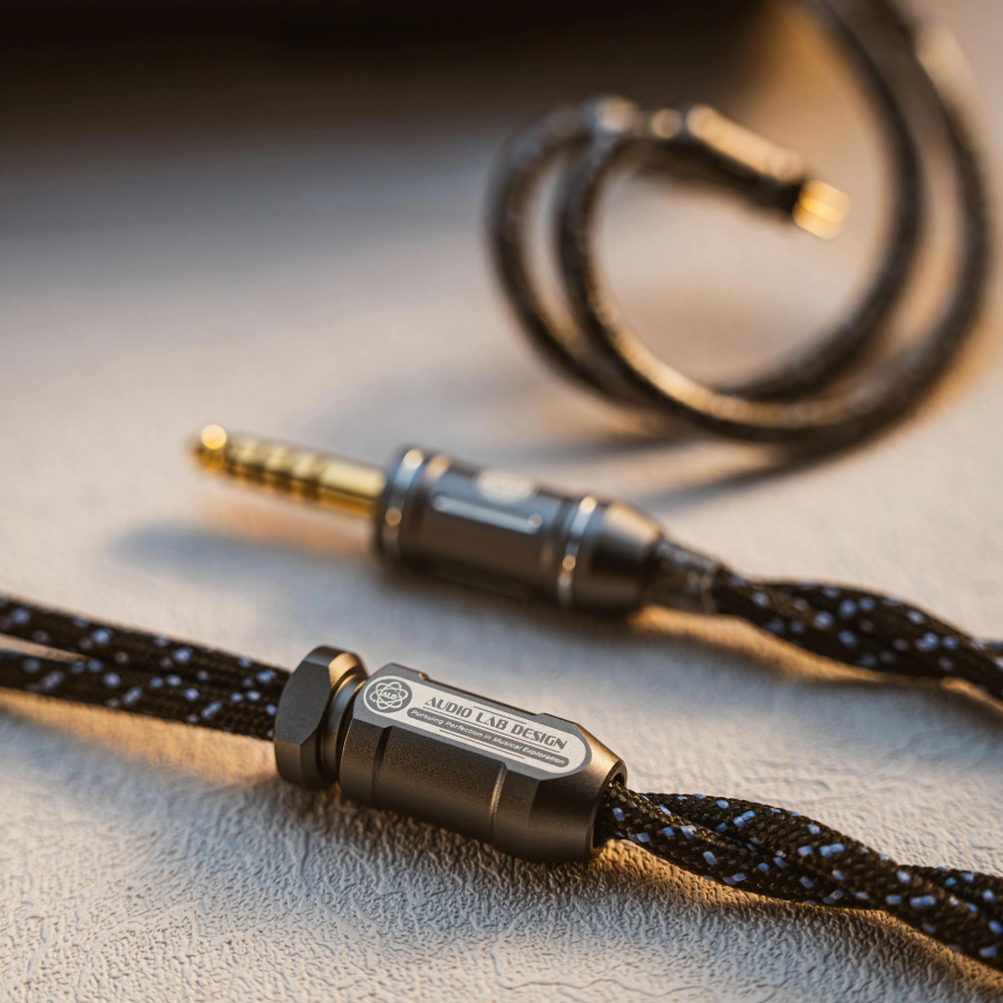 Kaguya Bravery, MOONDROP, DaVinci uchun FlashAcoustics tomonidan ishlab chiqarilgan HiFi AUDIO LAB DESIGN ALD-Vectron IEM kabeli