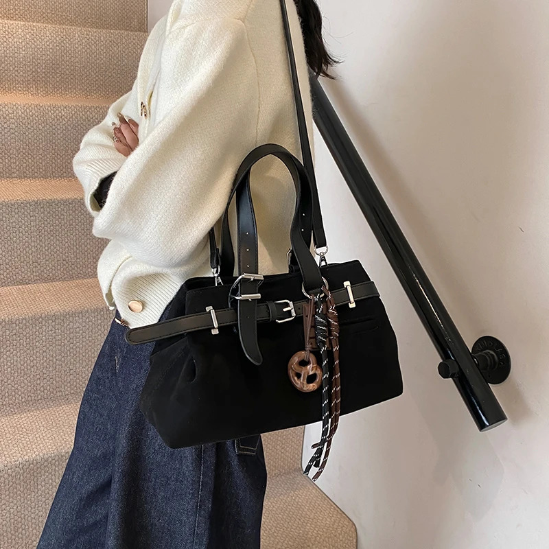 yukxalta ayollar sumkasi zamshli ayollar dizayner sumkalari kamar bogʻichli va ayollar uchun yuqori tutqichli yumshoq zamsh katta sigʻimli crossbody sumkasi 2024 yangi qishki dizayner sumkalari