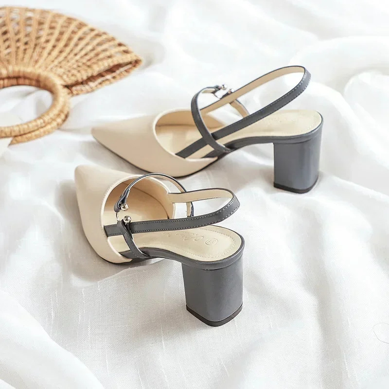 2026 Yozgi Yangi Ayol Poyafzal Pompalar Nafis Qattiq Oyoqli Ayollar Qattiq Poshnali Ayollar Sandalet Zapatillas Mujer