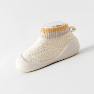 Oʻgʻil bolalar uchun toymasin yumshoq oyoq kiyimlari Oʻgʻil bolalar uchun birinchi yurish uchun bir bosqichli bolalar kundalik toʻr poyabzali kuz 0-3 yosh