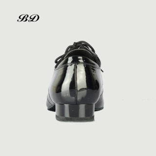 Кроссовки Танцевальная обувь Латинская мужская обувь из воловьей кожи Мягкая воловья кожа Современный танец Джаз Лакированная кожа на шнуровке Дышащая BD 321